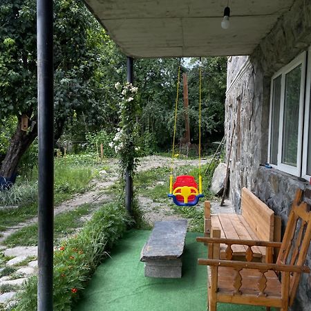 Mamuka Chartolani Guesthouse Mestia Zewnętrze zdjęcie